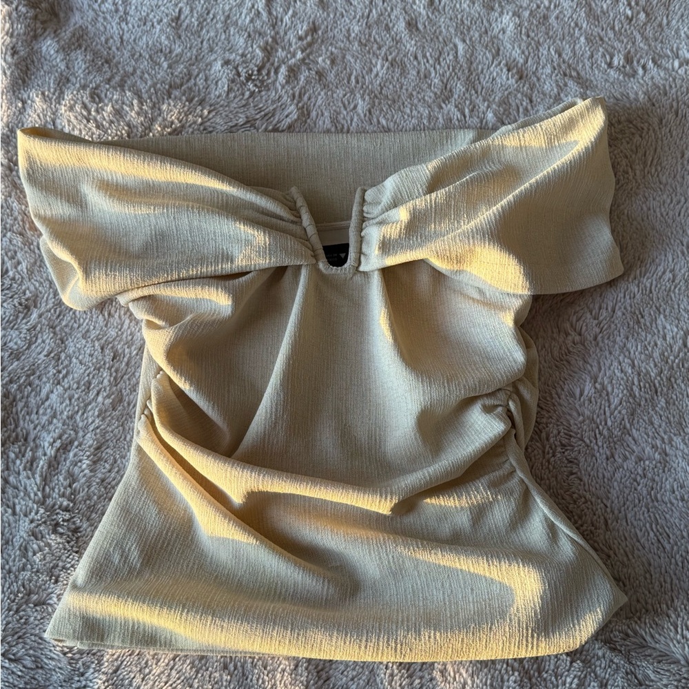 Zara Cream Off-Shoulder Blouse